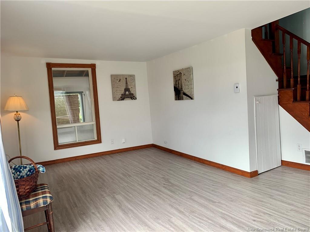









453


Chaleur

,
Charlo,




NB
E8E 2B9

