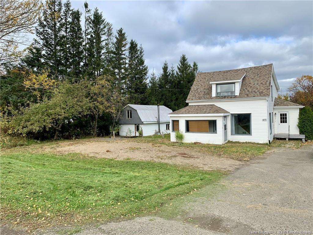 









453


Chaleur

,
Charlo,




NB
E8E 2B9

