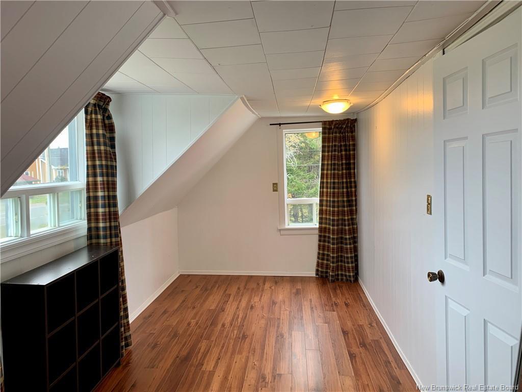 









453


Chaleur

,
Charlo,




NB
E8E 2B9

