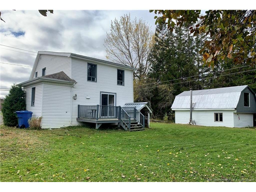 









453


Chaleur

,
Charlo,




NB
E8E 2B9

