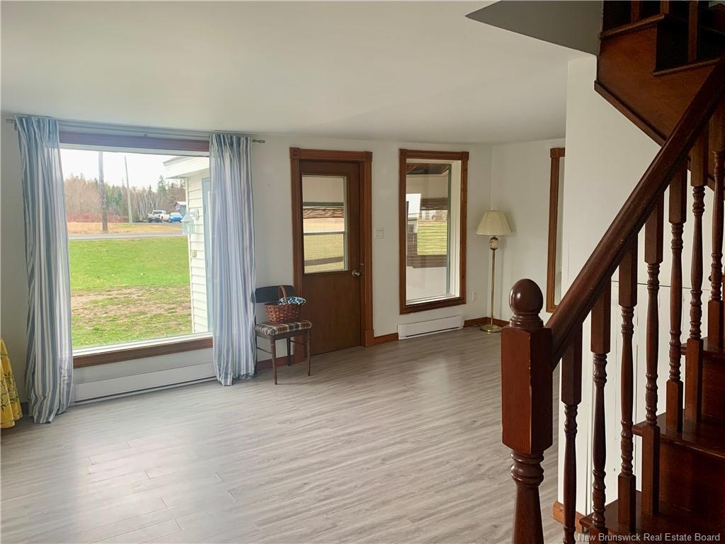 









453


Chaleur

,
Charlo,




NB
E8E 2B9

