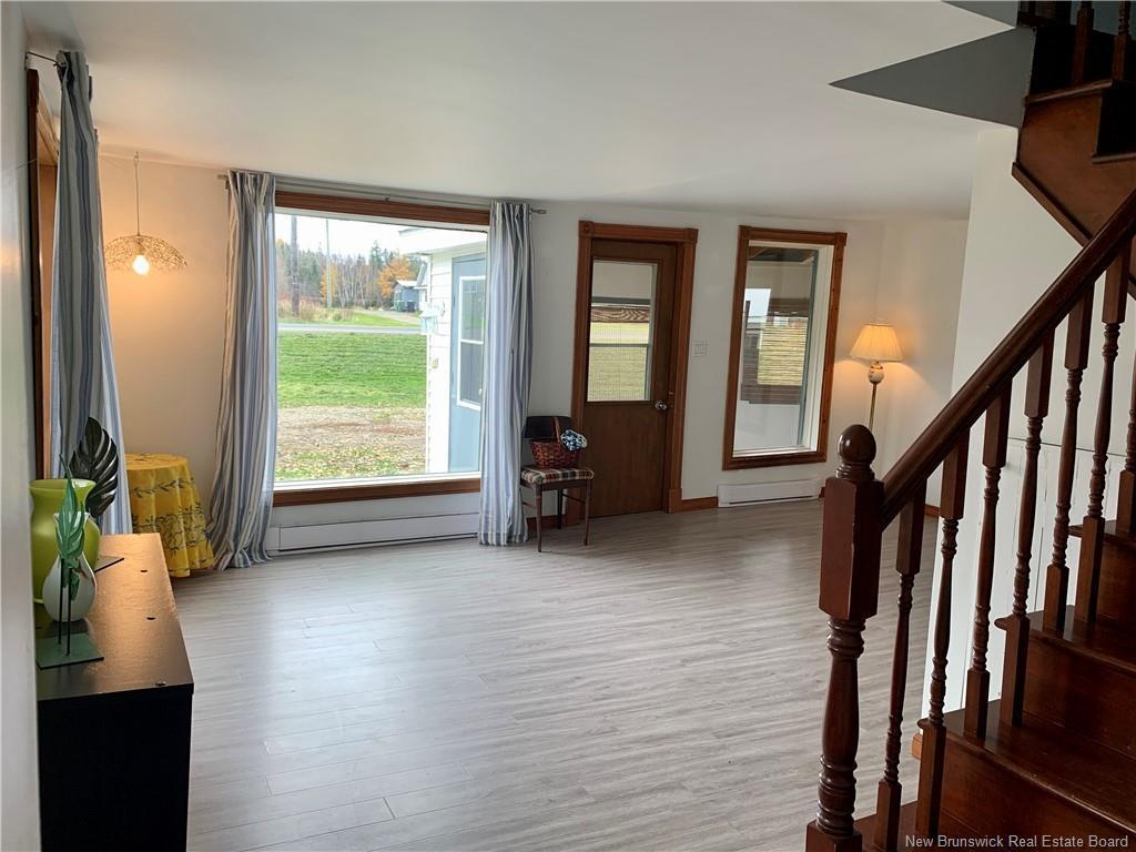 









453


Chaleur

,
Charlo,




NB
E8E 2B9


