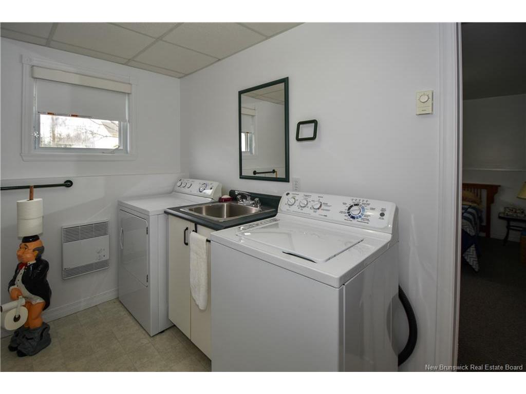 









551


Alfreda

,
Tracadie,




NB
E1X 1B4

