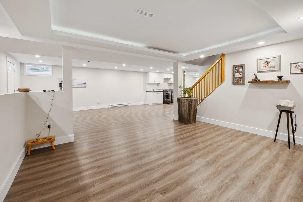 









26


Ch. Patterson

,
Cantley,




QC
J8V2Y9

