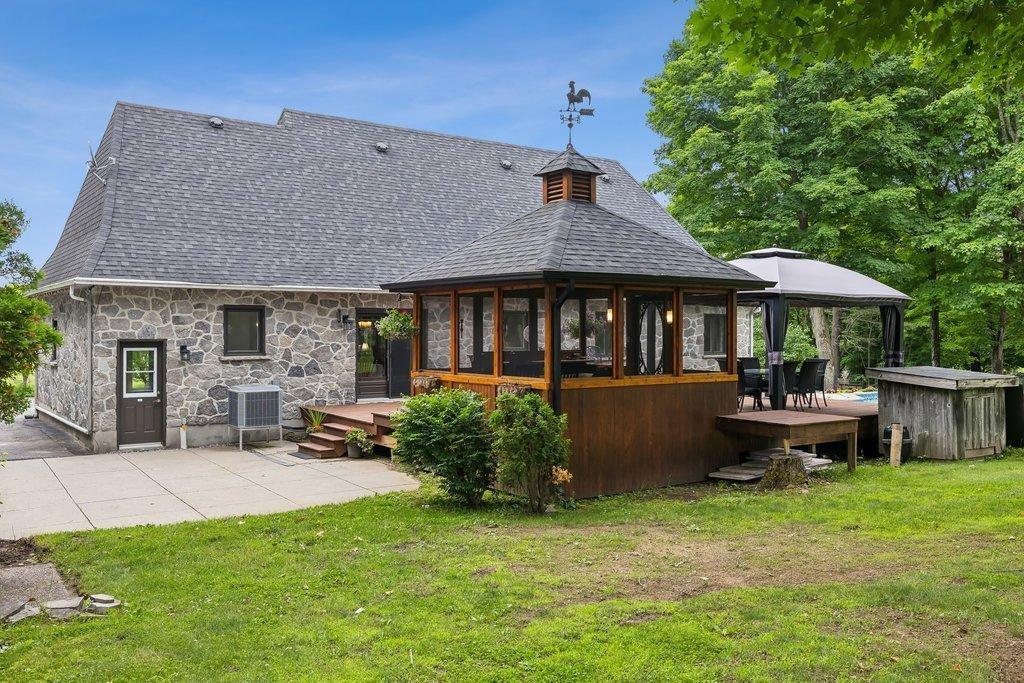 









26


Ch. Patterson

,
Cantley,




QC
J8V2Y9


