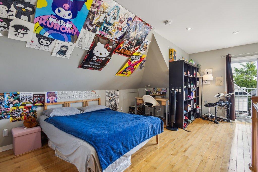









40

 - 42


Rue Brodeur

,
Gatineau (Hull),




QC
J8Y2P5

