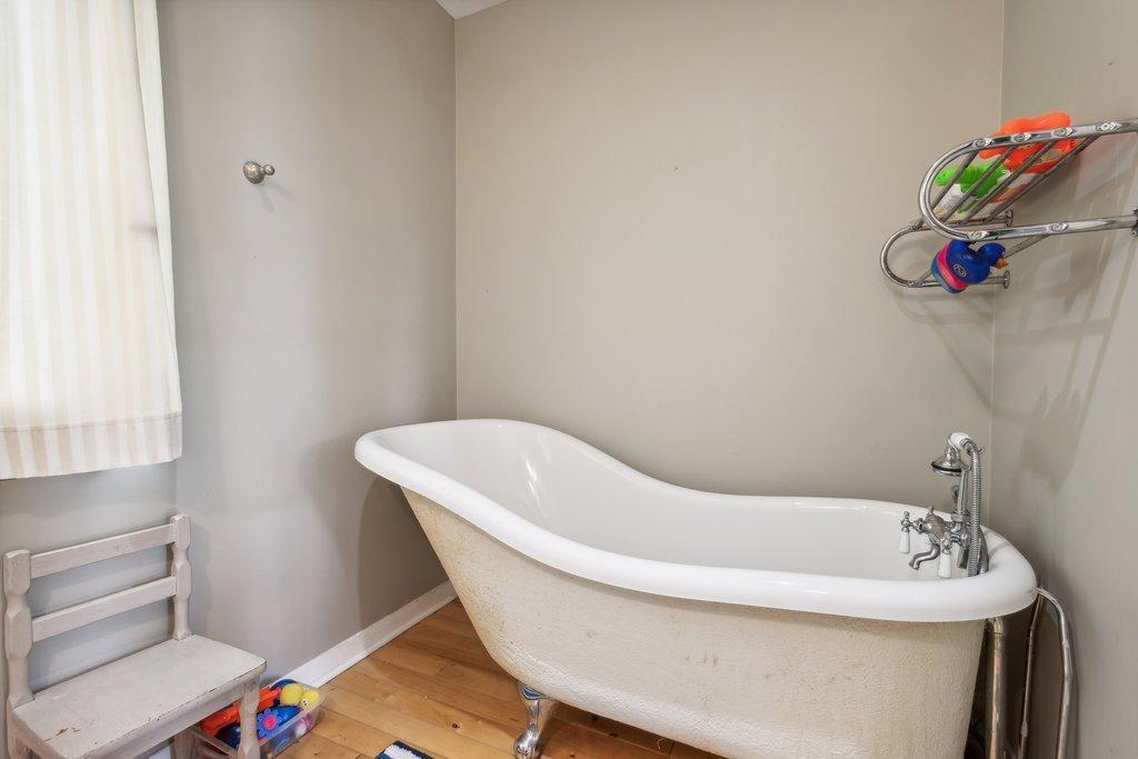 









40

 - 42


Rue Brodeur

,
Gatineau (Hull),




QC
J8Y2P5

