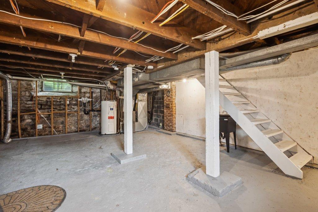 









40

 - 42


Rue Brodeur

,
Gatineau (Hull),




QC
J8Y2P5

