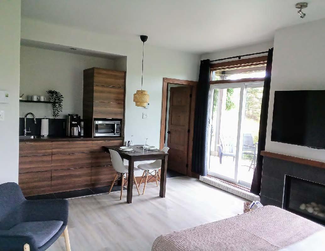 









2192


Ch. du Lac-Supérieur

, 2101,
Lac-Supérieur,




QC
J0T1P0

