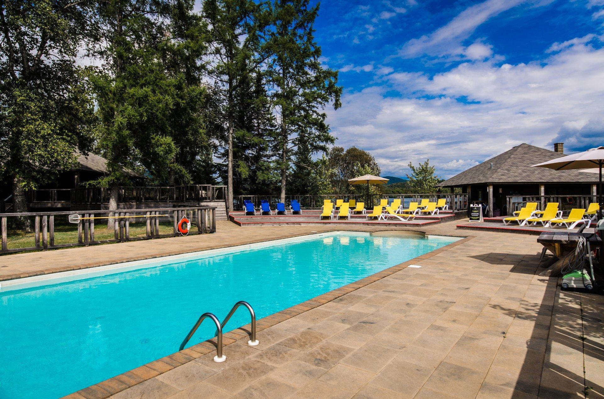 









2192


Ch. du Lac-Supérieur

, 2101,
Lac-Supérieur,




QC
J0T1P0

