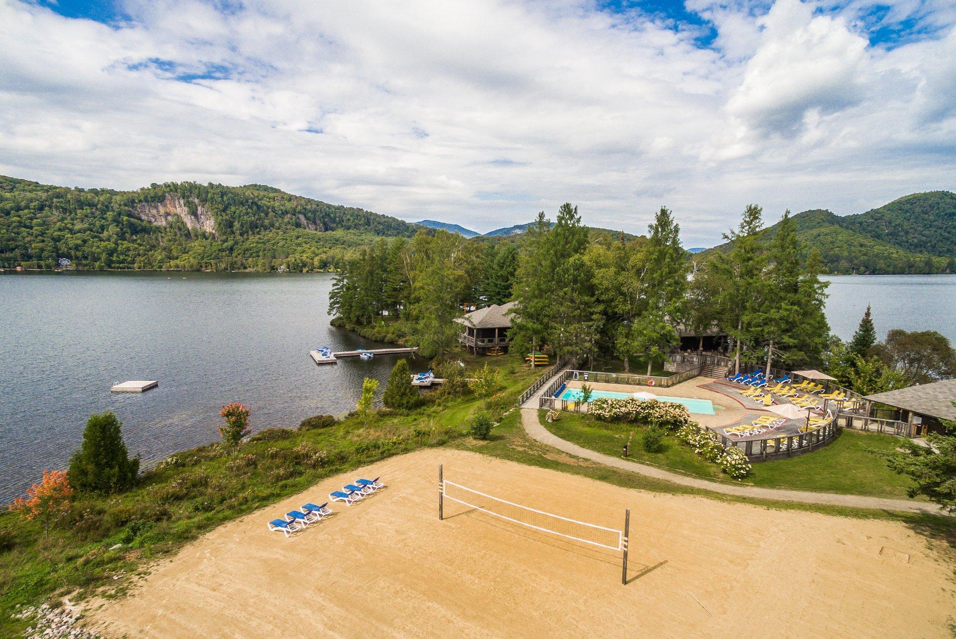 









2192


Ch. du Lac-Supérieur

, 2101,
Lac-Supérieur,




QC
J0T1P0

