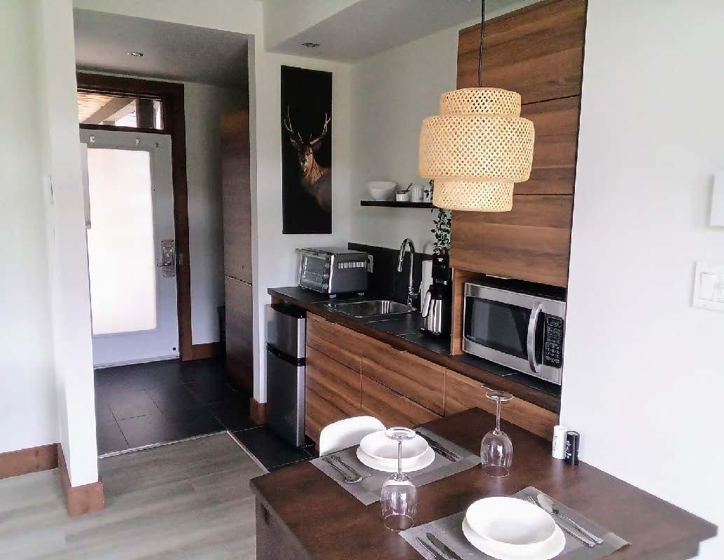 









2192


Ch. du Lac-Supérieur

, 2101,
Lac-Supérieur,




QC
J0T1P0

