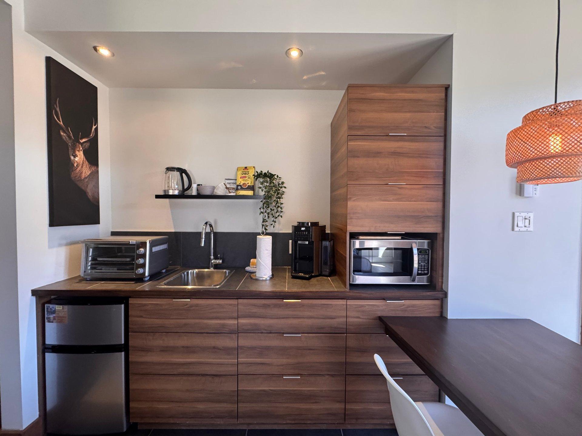 









2192


Ch. du Lac-Supérieur

, 2101,
Lac-Supérieur,




QC
J0T1P0

