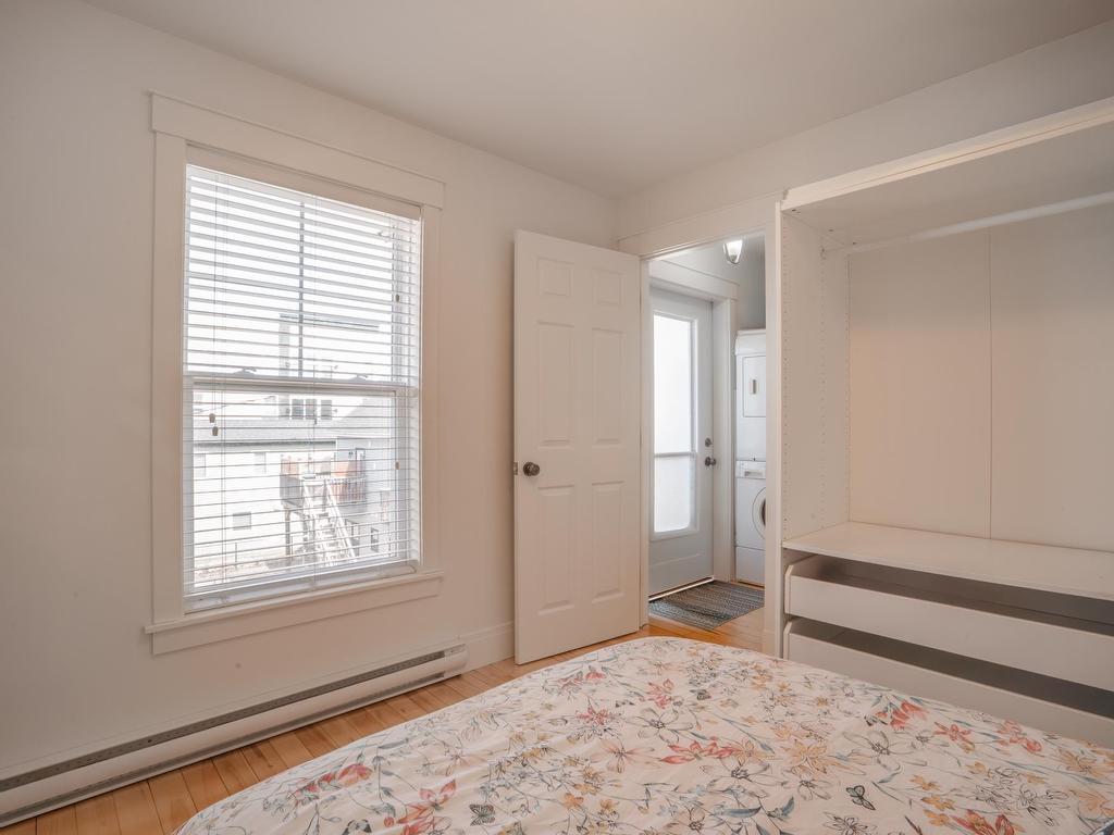 












322B Queen Street

,
Charlottetown,




PE
C1A 4C3


