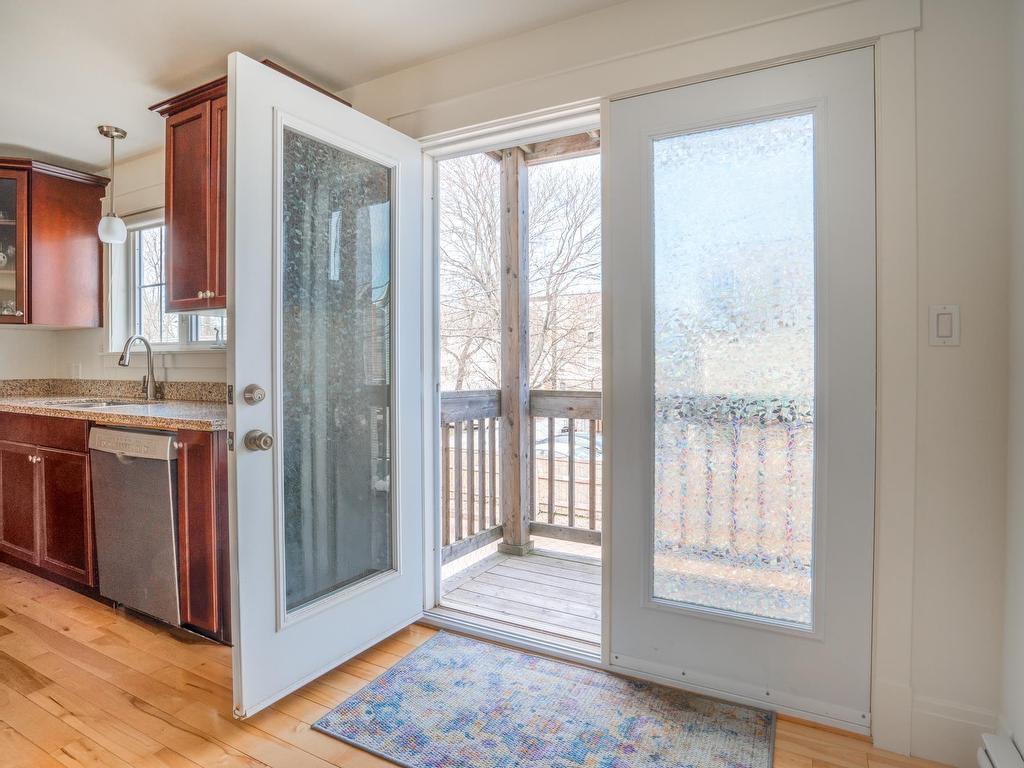 












322B Queen Street

,
Charlottetown,




PE
C1A 4C3

