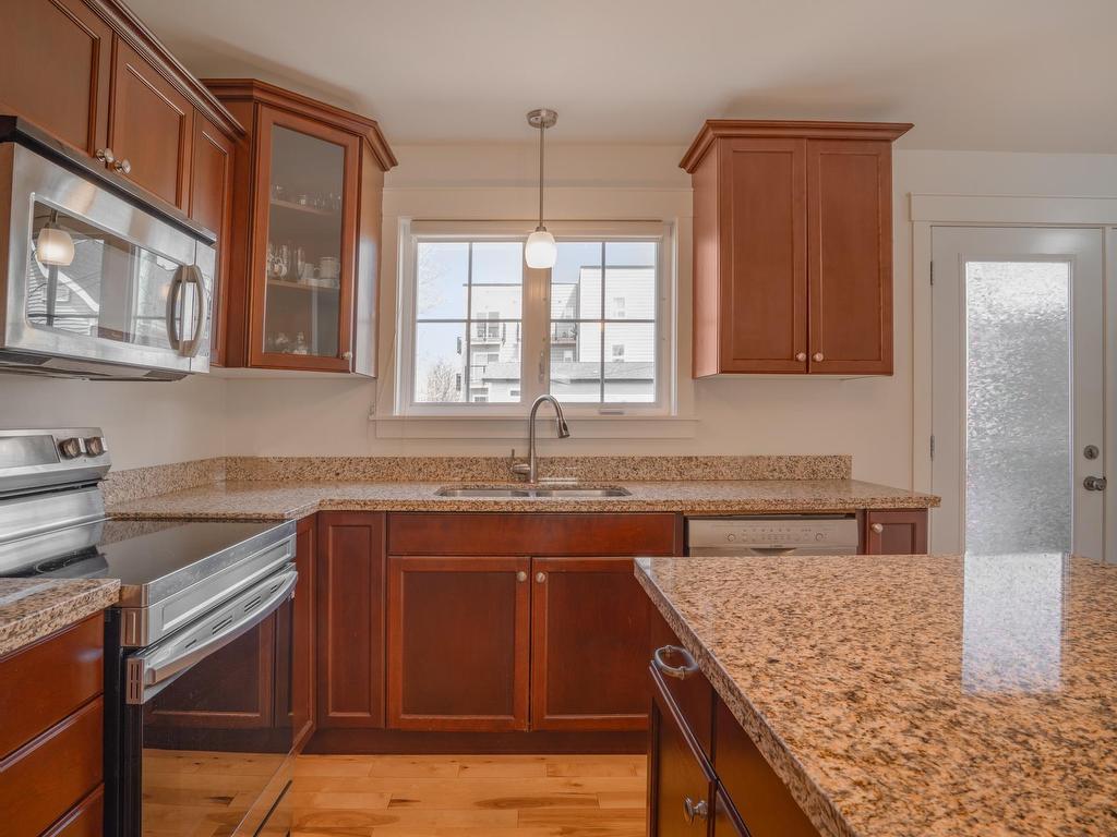 












322B Queen Street

,
Charlottetown,




PE
C1A 4C3


