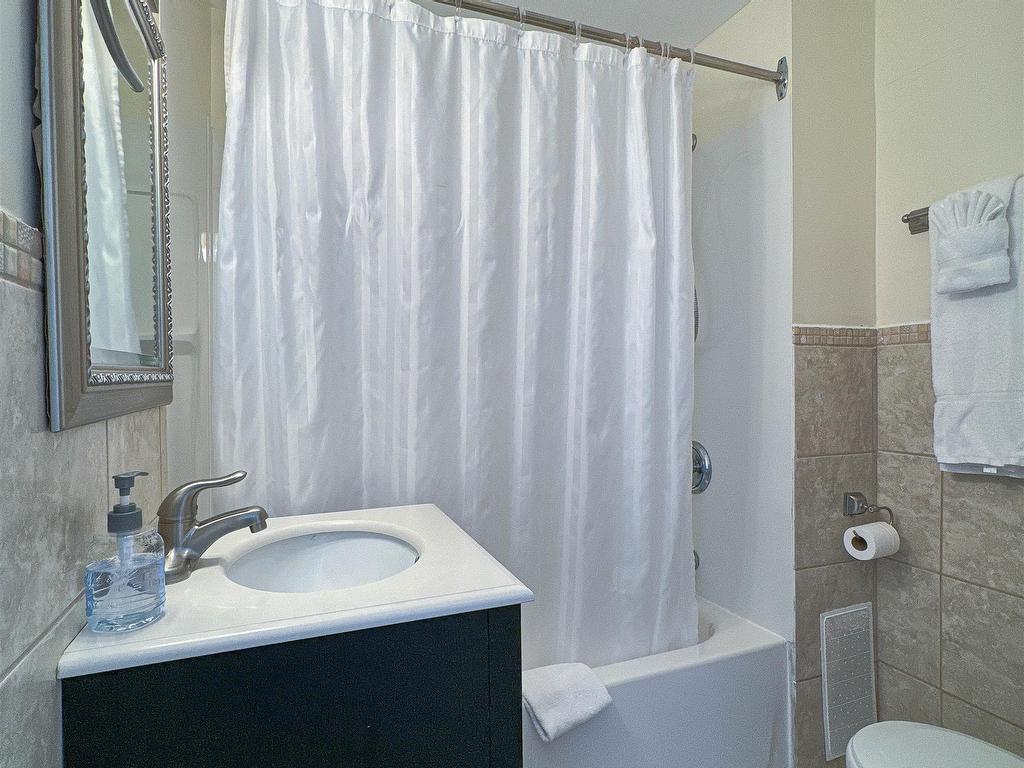 












40 Memory Lane

,
Cavendish,




PE
C0A 1N0

