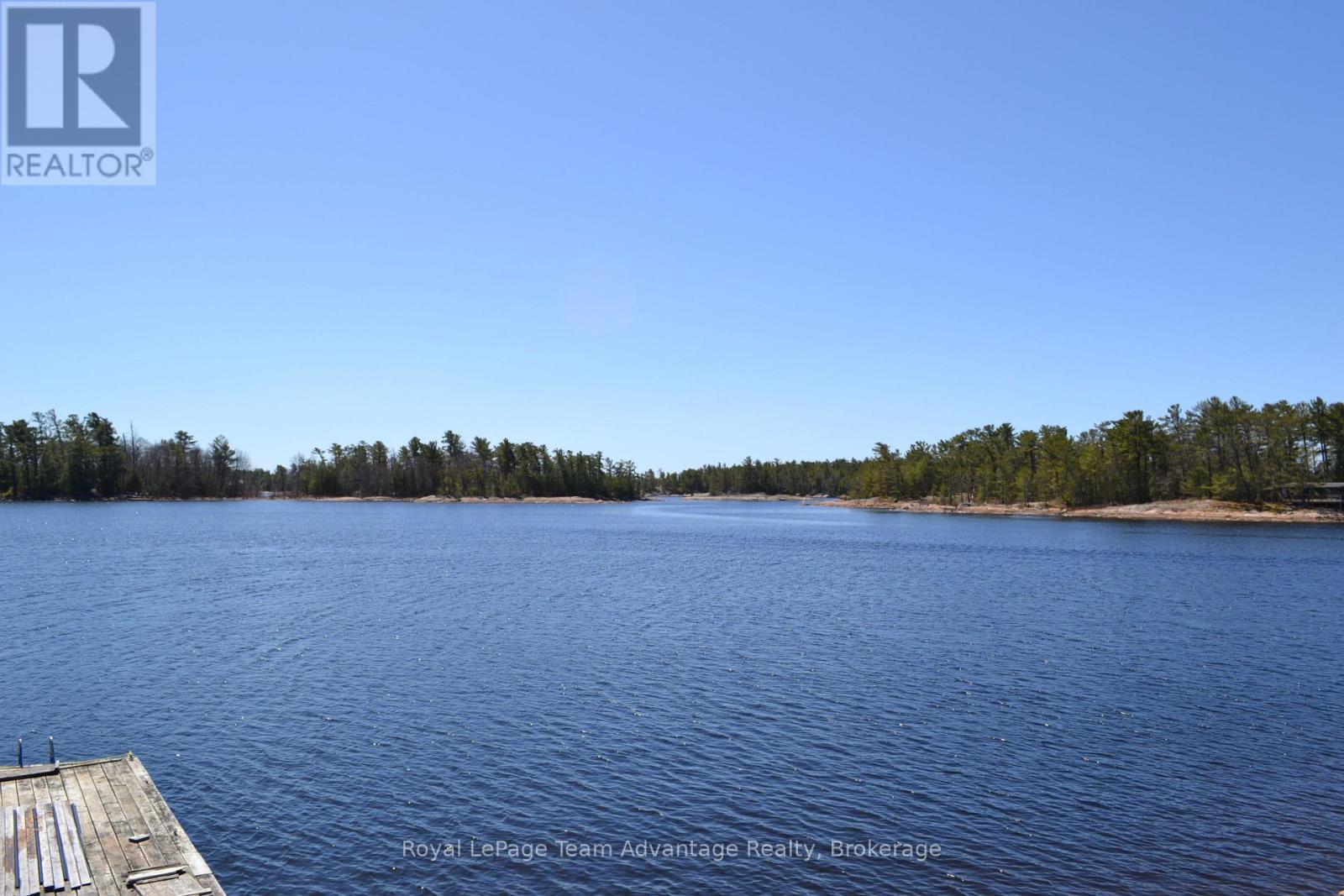 












25 A 27 ISLAND

,
The Archipelago (Archipelago North),




Ontario
P0G1K0

