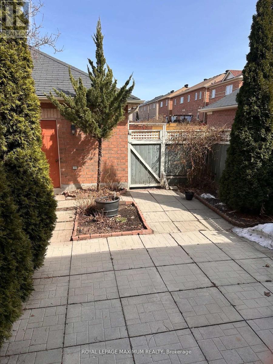 












201 BOX GROVE BYPASS

,
Markham,




Ontario
L6B0L1


