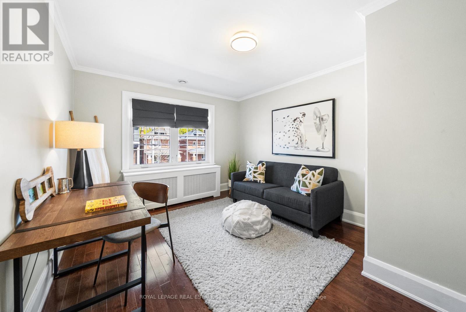 












129 DELORAINE AVENUE

,
Toronto,




Ontario
M5M2B1


