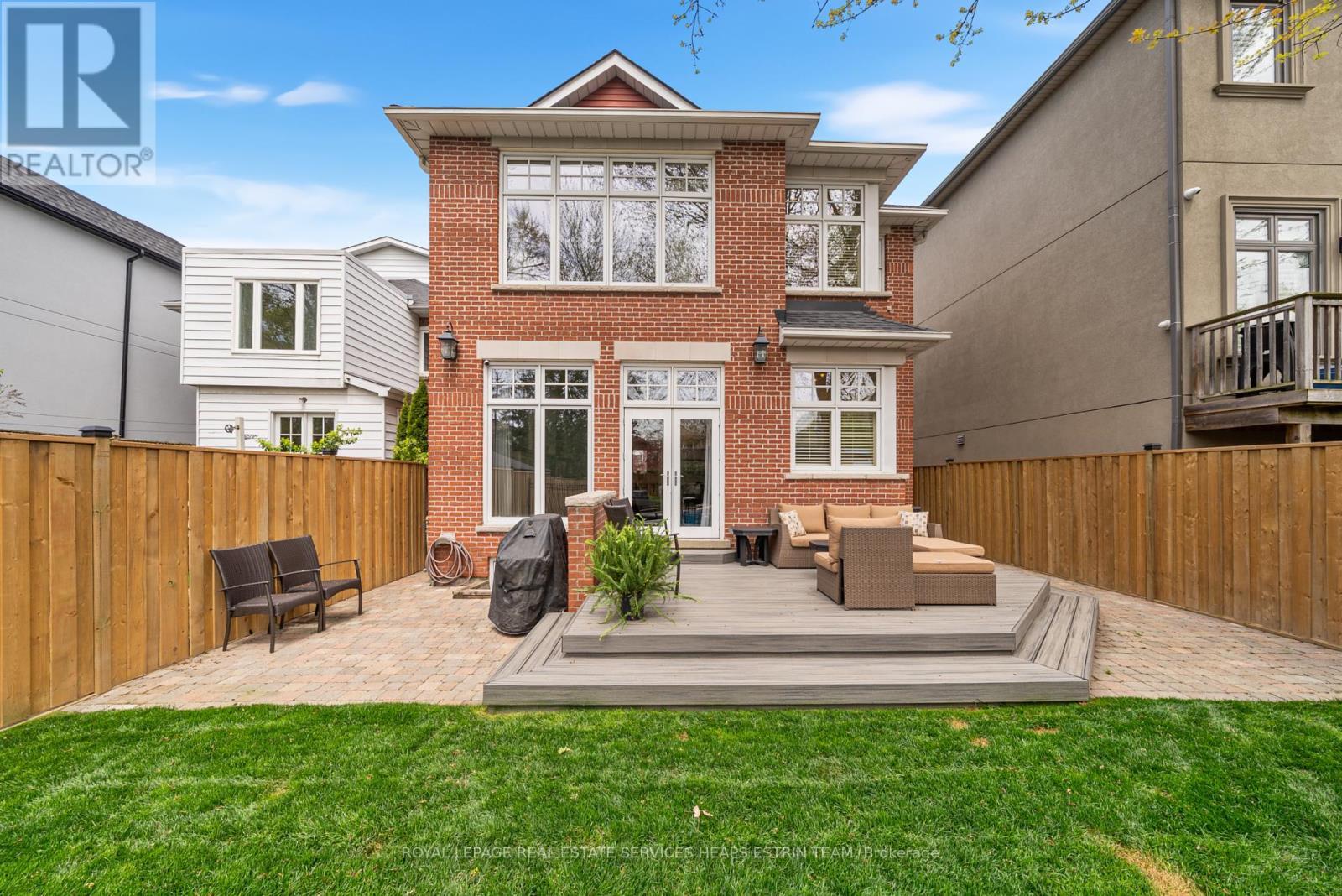 












129 DELORAINE AVENUE

,
Toronto,




Ontario
M5M2B1

