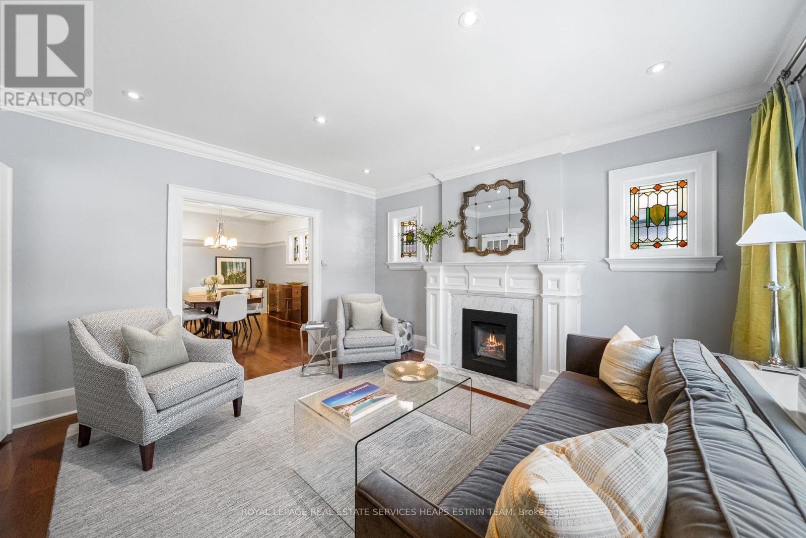












129 DELORAINE AVENUE

,
Toronto,




Ontario
M5M2B1

