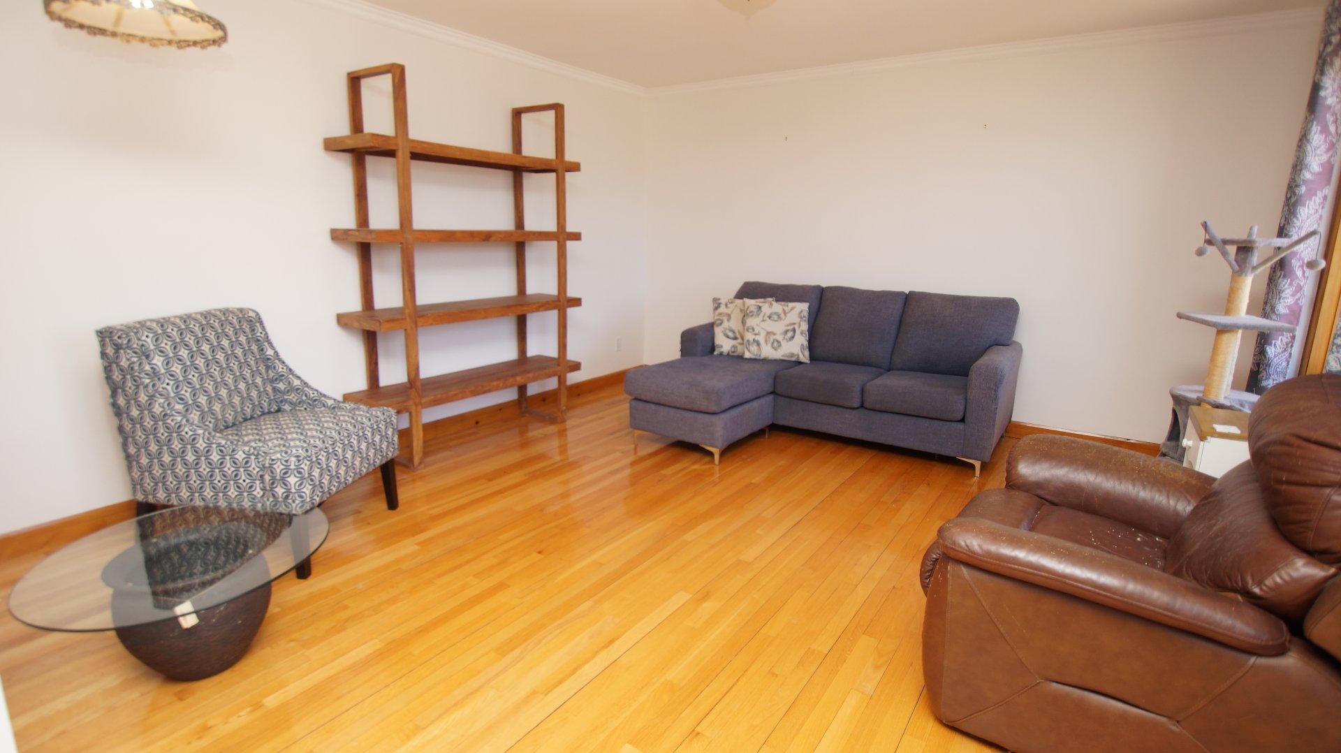 









140


Rue des Marguerites

,
Saint-Alphonse-Rodriguez,




QC
J0K1W0

