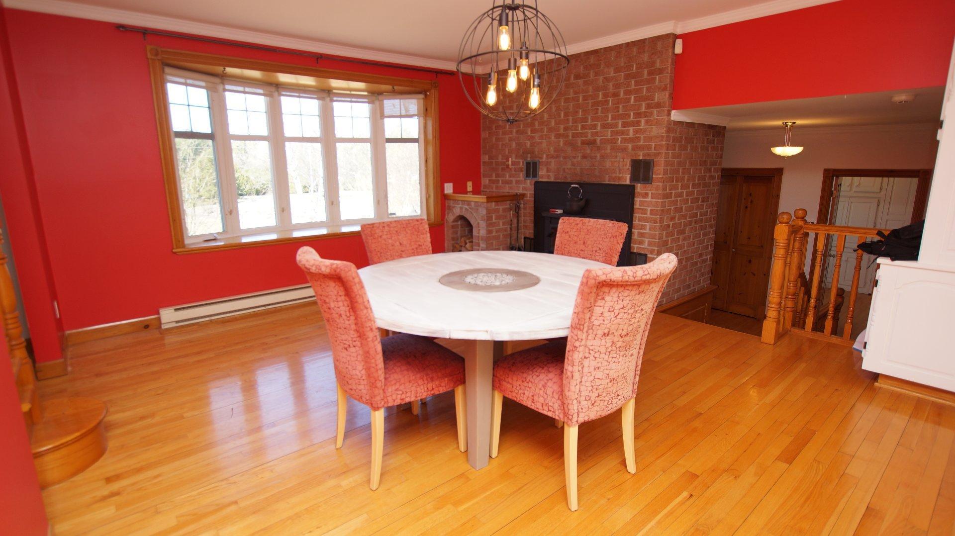 









140


Rue des Marguerites

,
Saint-Alphonse-Rodriguez,




QC
J0K1W0

