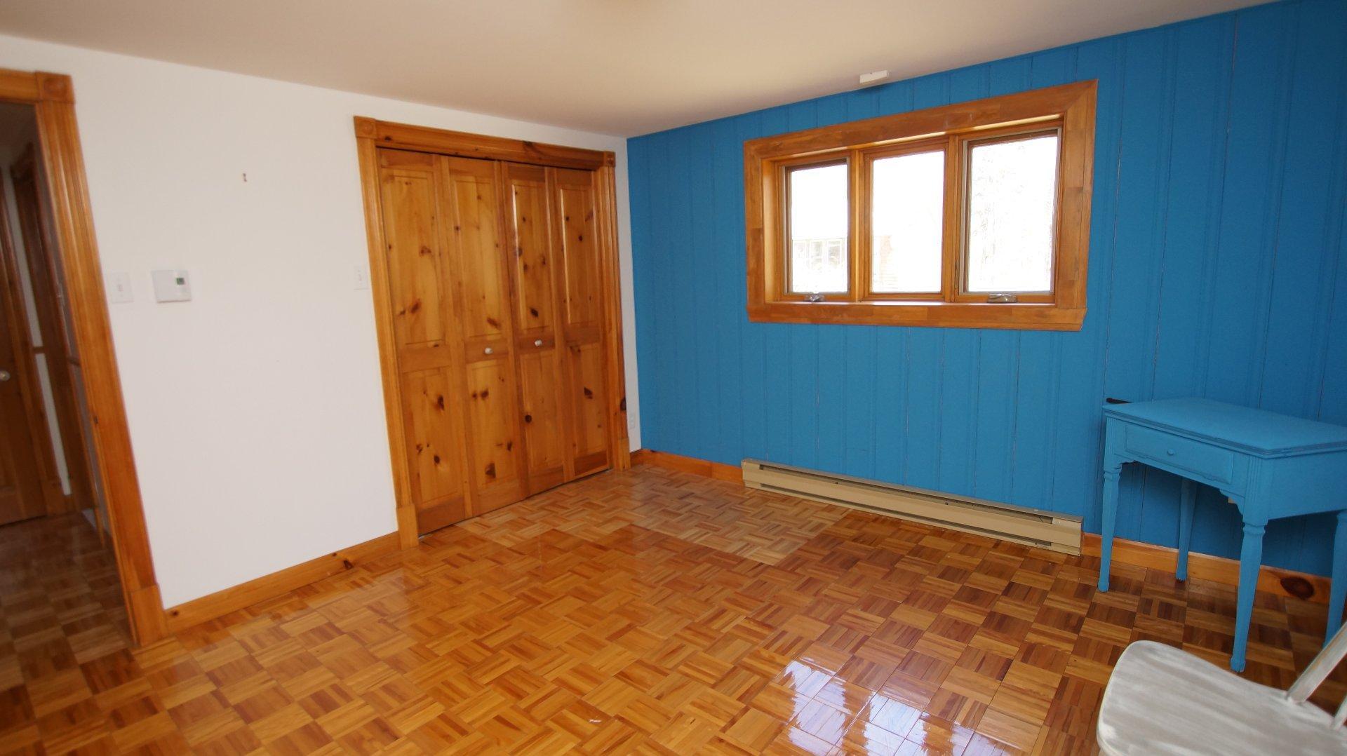 









140


Rue des Marguerites

,
Saint-Alphonse-Rodriguez,




QC
J0K1W0

