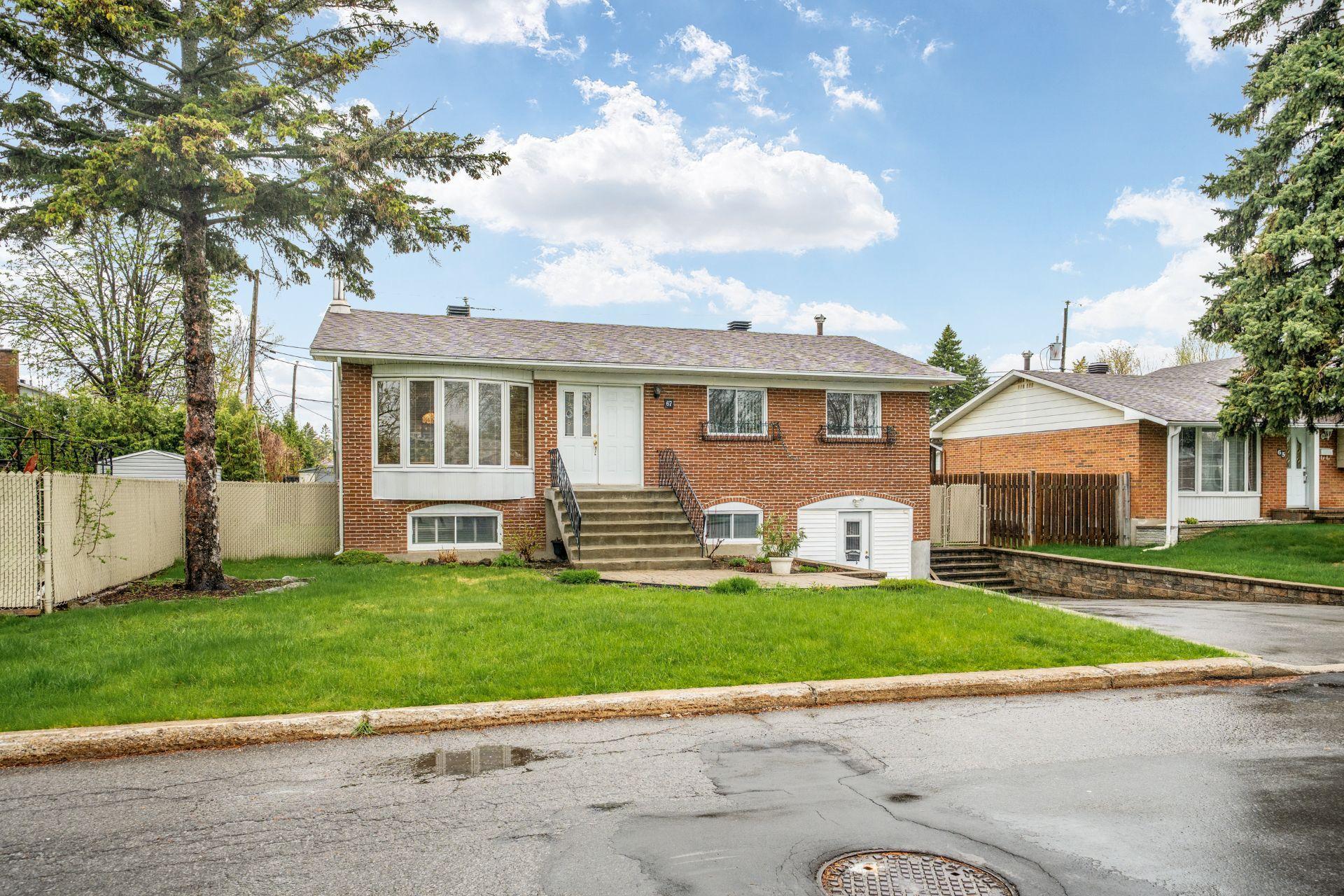 









67


Rue Mansfield

,
Dollard-des-Ormeaux,




QC
H9G2B3

