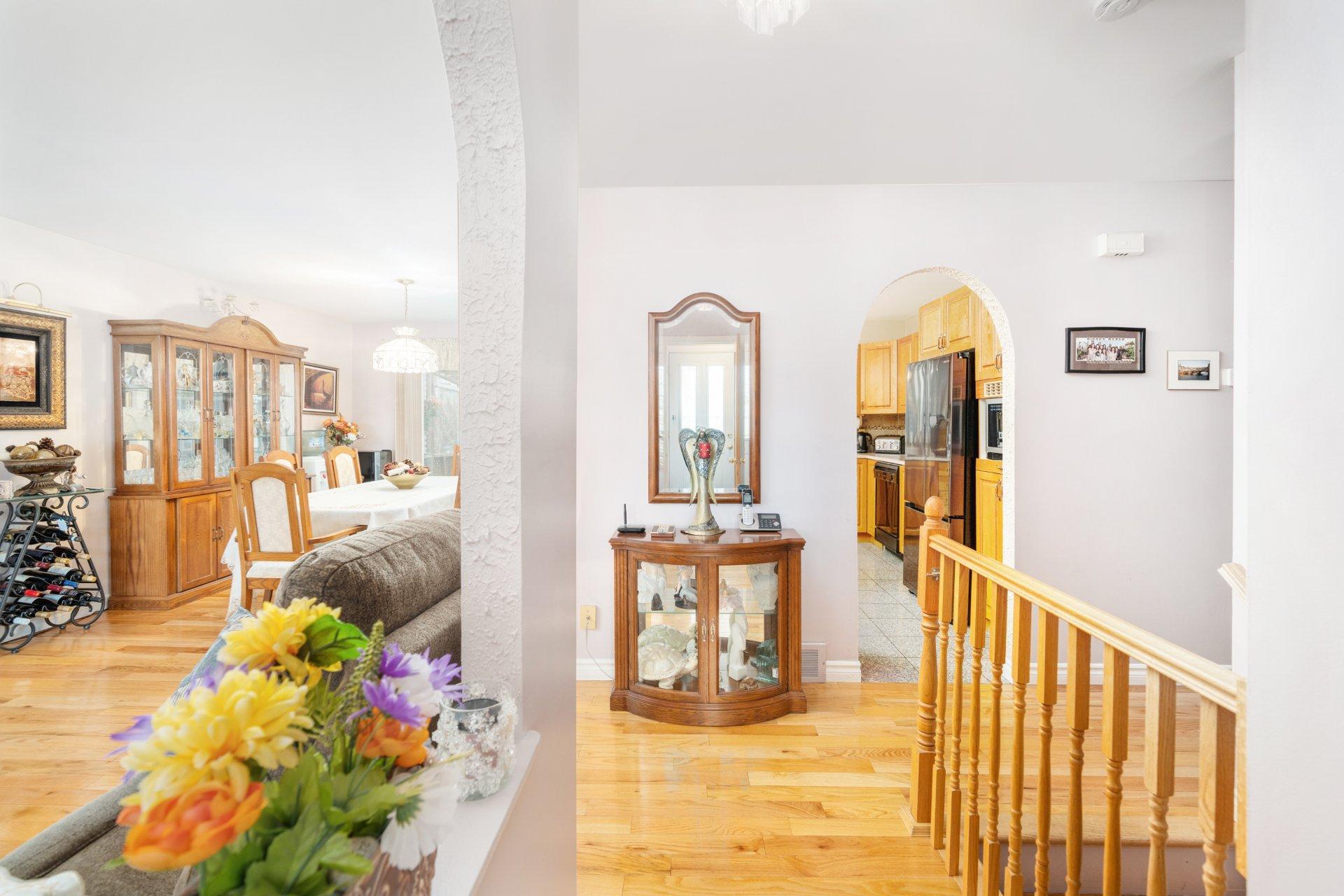 









67


Rue Mansfield

,
Dollard-des-Ormeaux,




QC
H9G2B3

