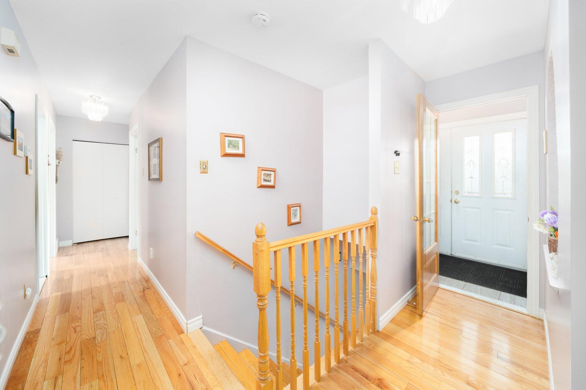 









67


Rue Mansfield

,
Dollard-des-Ormeaux,




QC
H9G2B3

