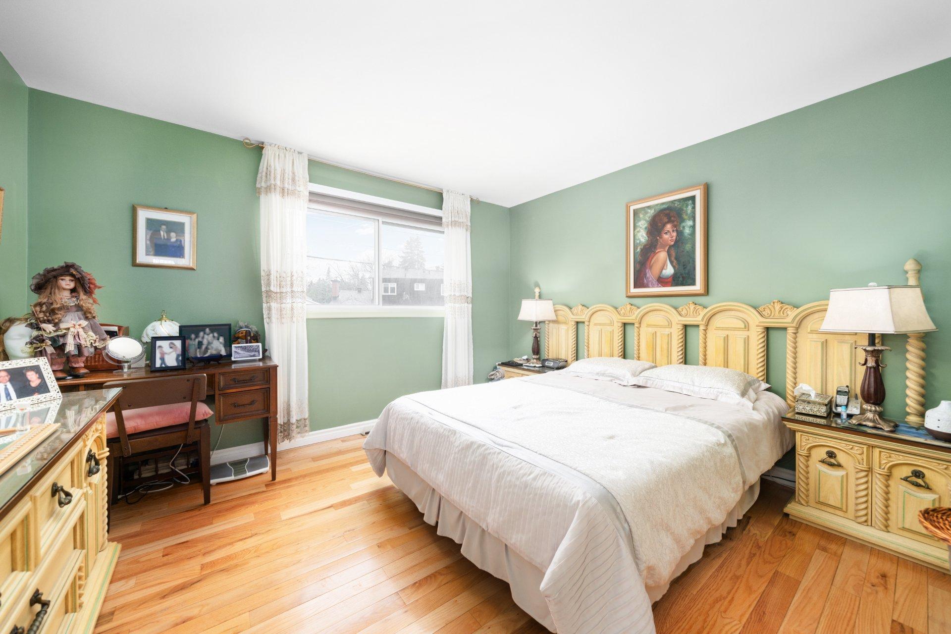 









67


Rue Mansfield

,
Dollard-des-Ormeaux,




QC
H9G2B3

