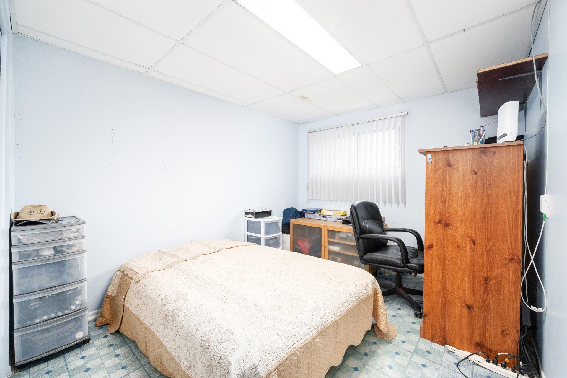 









67


Rue Mansfield

,
Dollard-des-Ormeaux,




QC
H9G2B3

