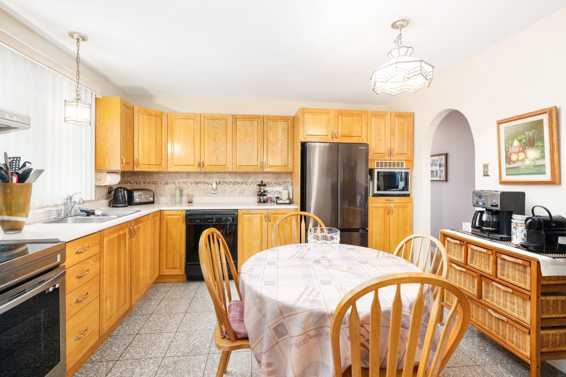 









67


Rue Mansfield

,
Dollard-des-Ormeaux,




QC
H9G2B3

