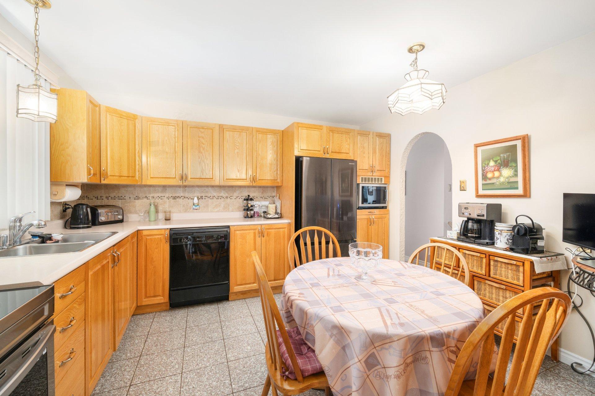 









67


Rue Mansfield

,
Dollard-des-Ormeaux,




QC
H9G2B3

