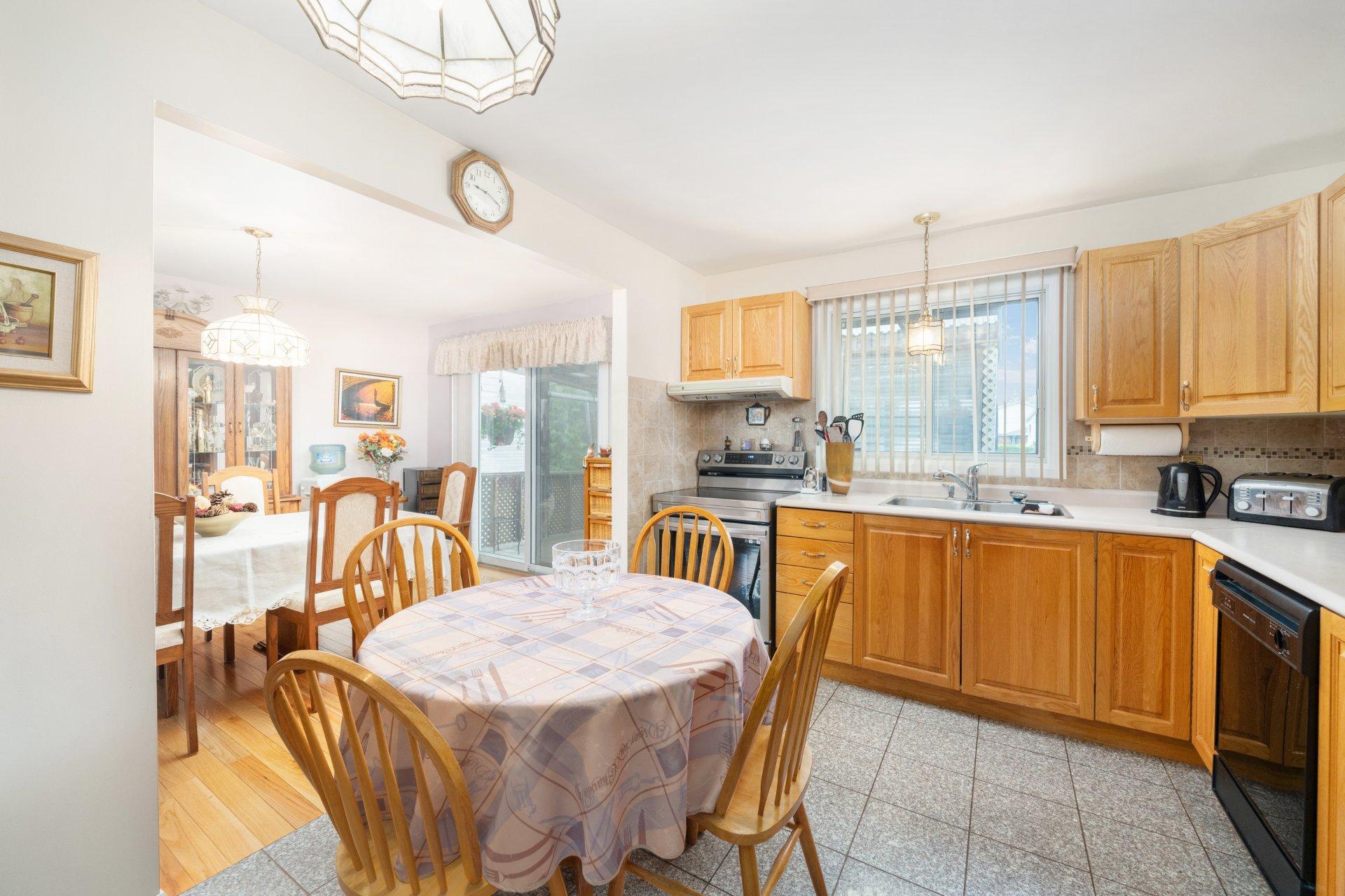 









67


Rue Mansfield

,
Dollard-des-Ormeaux,




QC
H9G2B3


