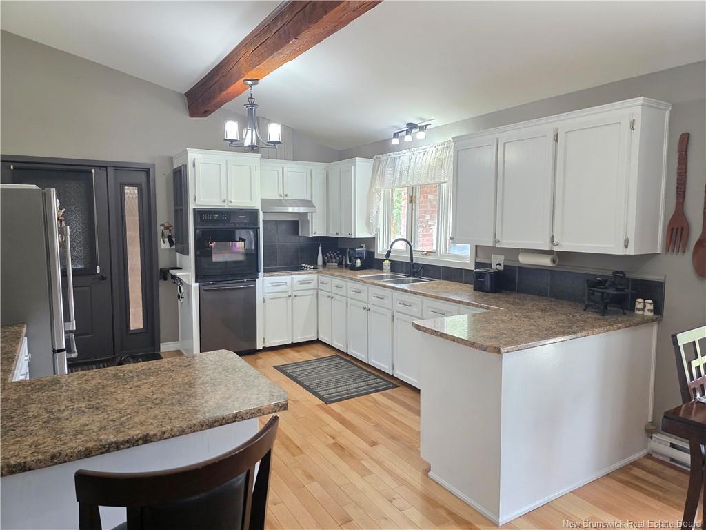 









1935


Palmer

,
Bathurst,




NB
E2A 4X7


