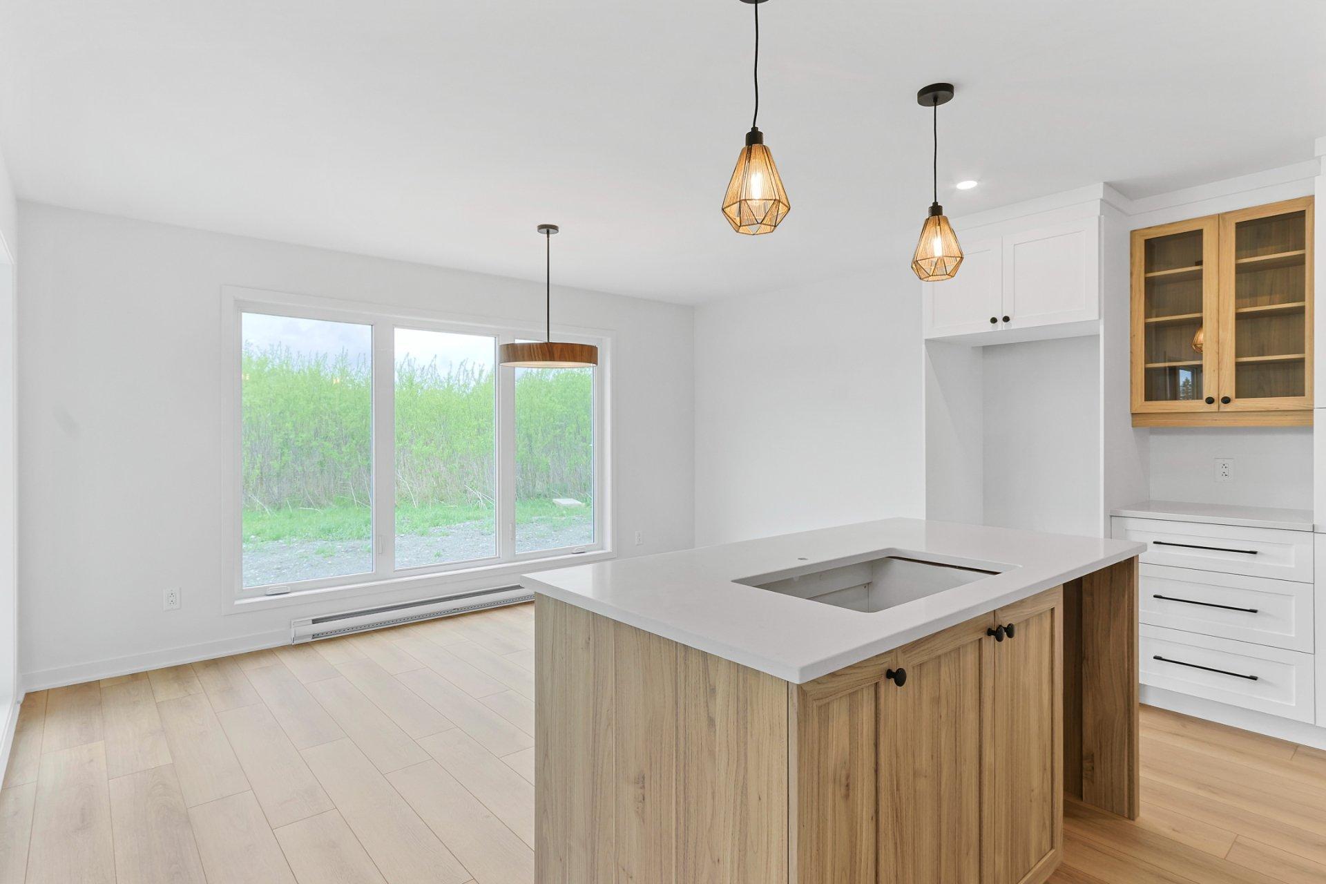 









237


Rue de la Barrière

,
Salaberry-de-Valleyfield,




QC
J6T6H9

