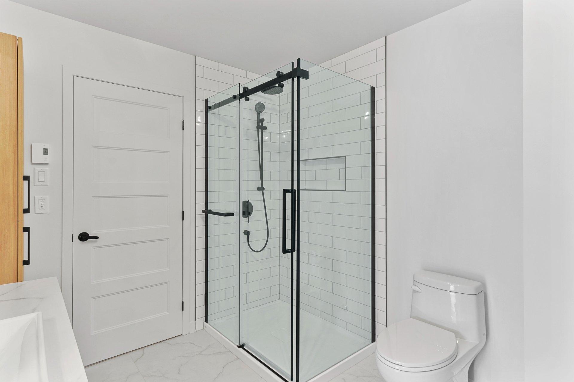 









237


Rue de la Barrière

,
Salaberry-de-Valleyfield,




QC
J6T6H9

