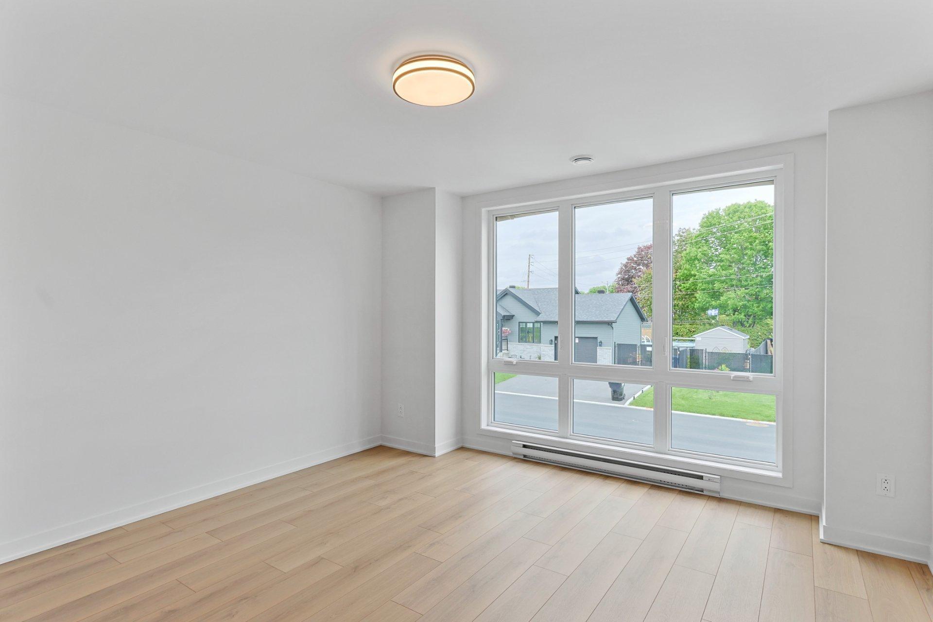 









237


Rue de la Barrière

,
Salaberry-de-Valleyfield,




QC
J6T6H9

