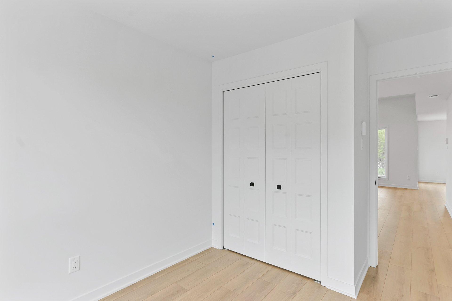 









237


Rue de la Barrière

,
Salaberry-de-Valleyfield,




QC
J6T6H9

