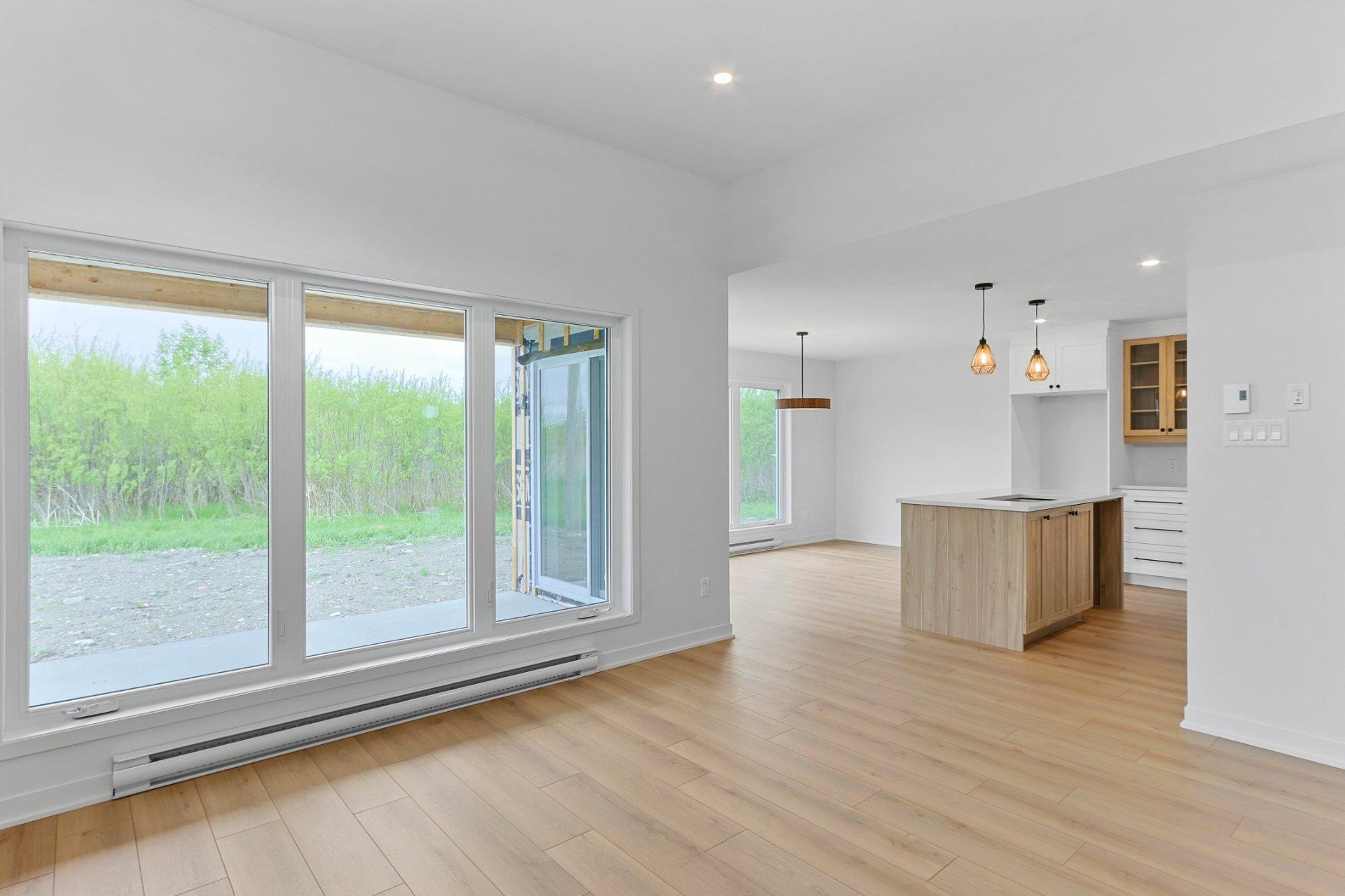 









237


Rue de la Barrière

,
Salaberry-de-Valleyfield,




QC
J6T6H9

