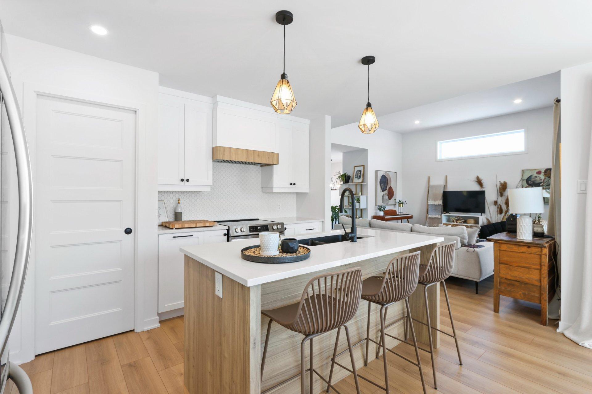 









235


Rue de la Barrière

,
Salaberry-de-Valleyfield,




QC
J6T6H9

