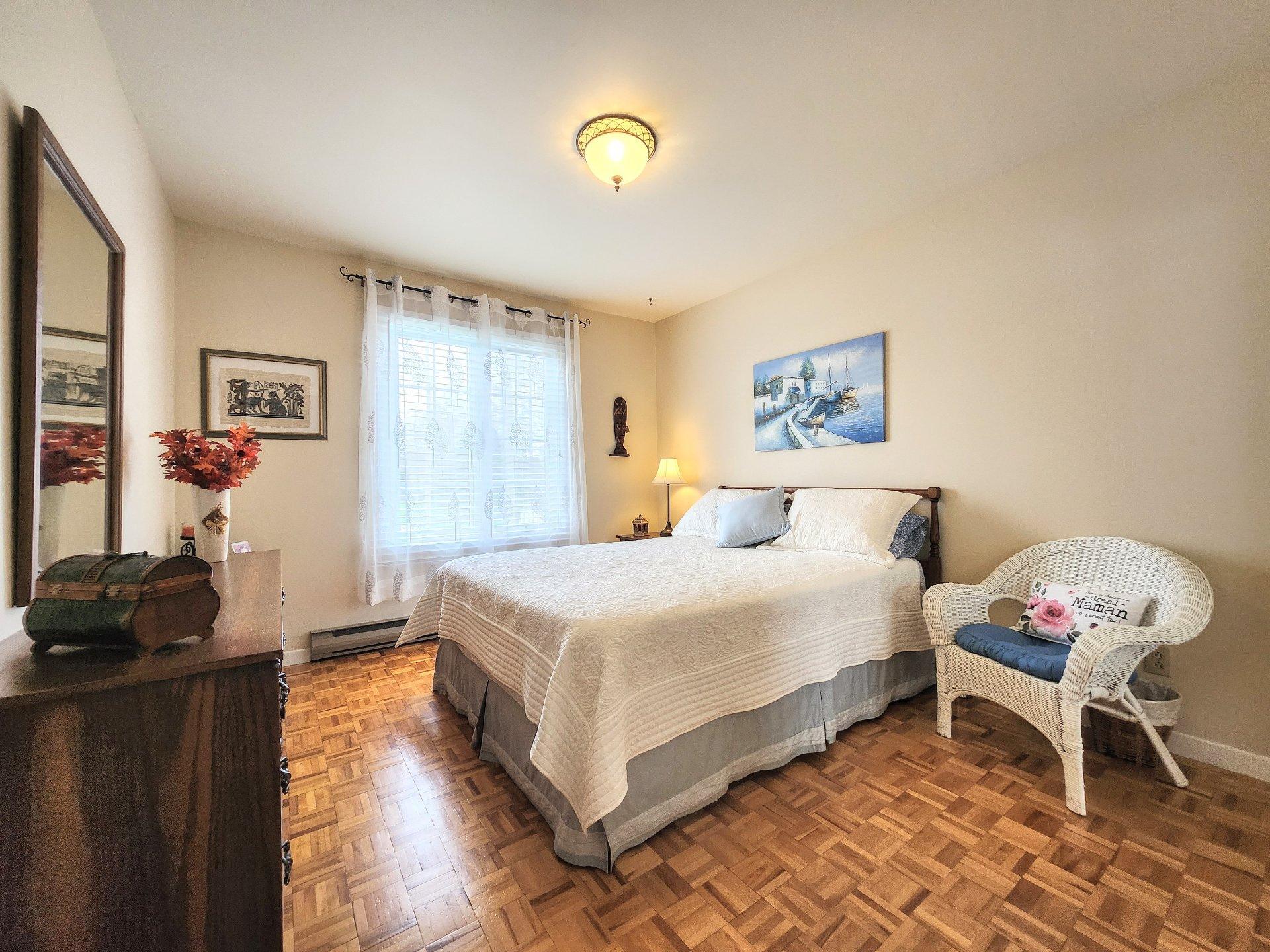 









2865


113e Avenue

,
Shawinigan,




QC
G9P2C1

