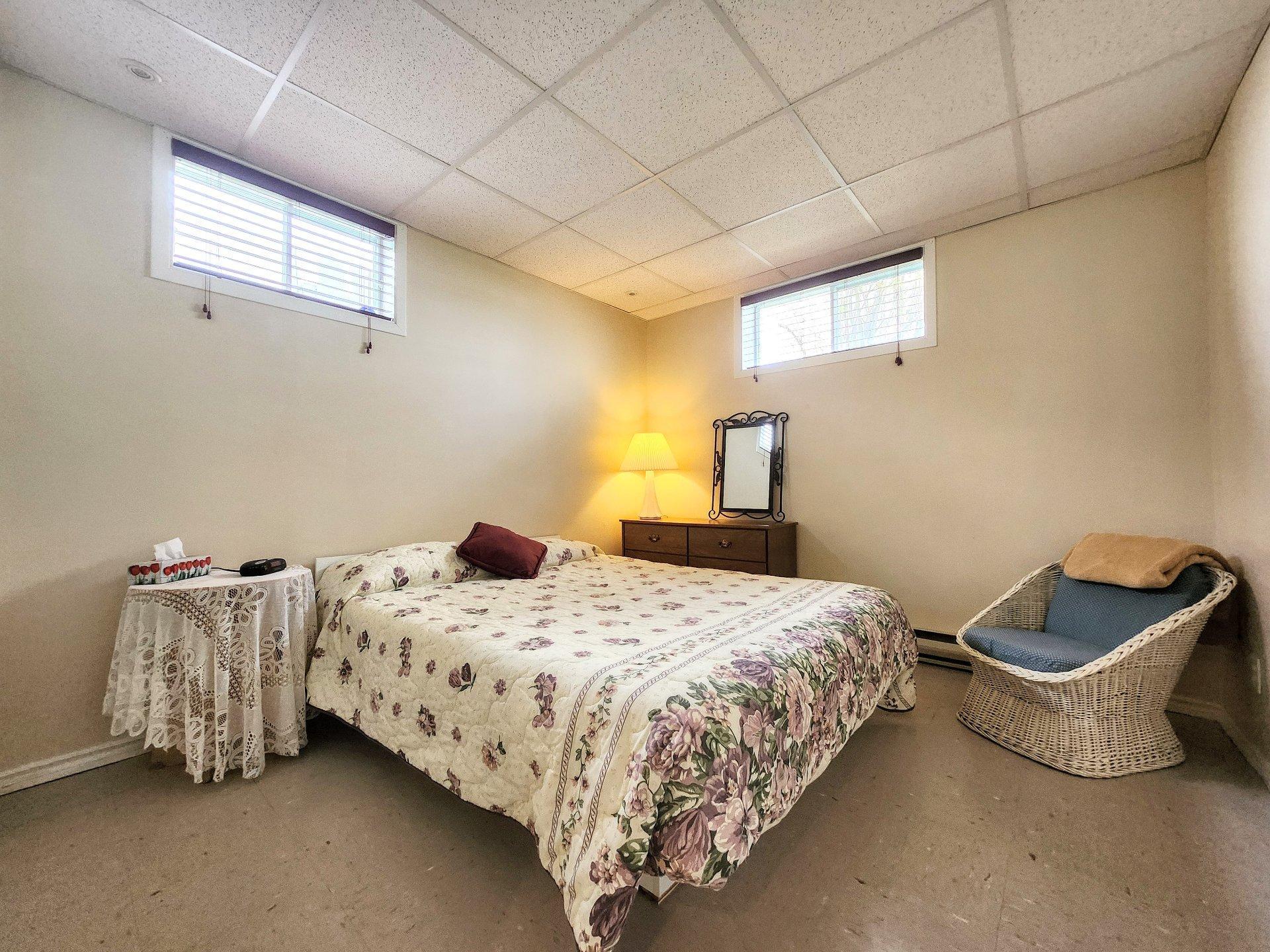 









2865


113e Avenue

,
Shawinigan,




QC
G9P2C1

