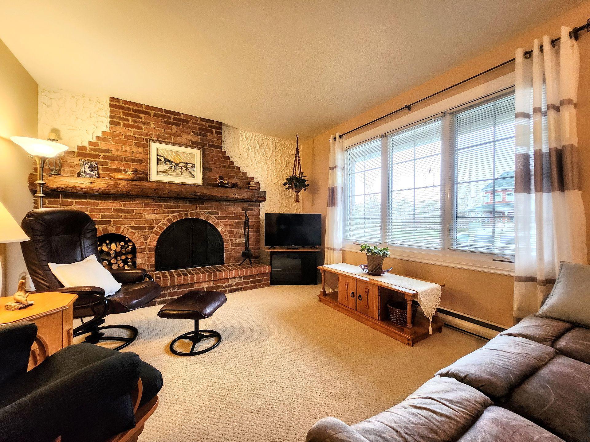 









2865


113e Avenue

,
Shawinigan,




QC
G9P2C1

