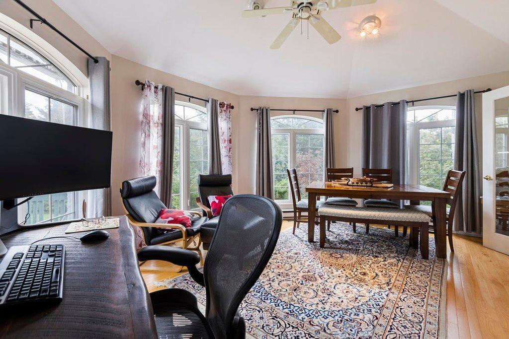









15


Ch. Boischatel

,
Chelsea,




QC
J9B1J8

