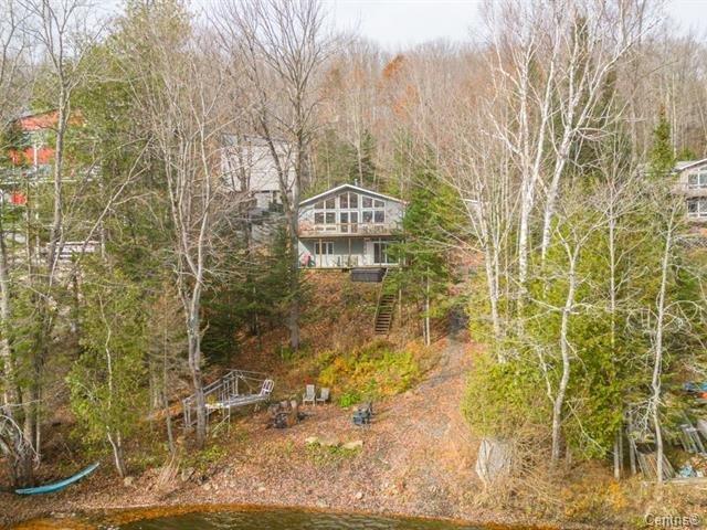 









215


Ch. des Bosquets-Fleuris

,
Stanstead - Canton,




QC
J1X3W4

