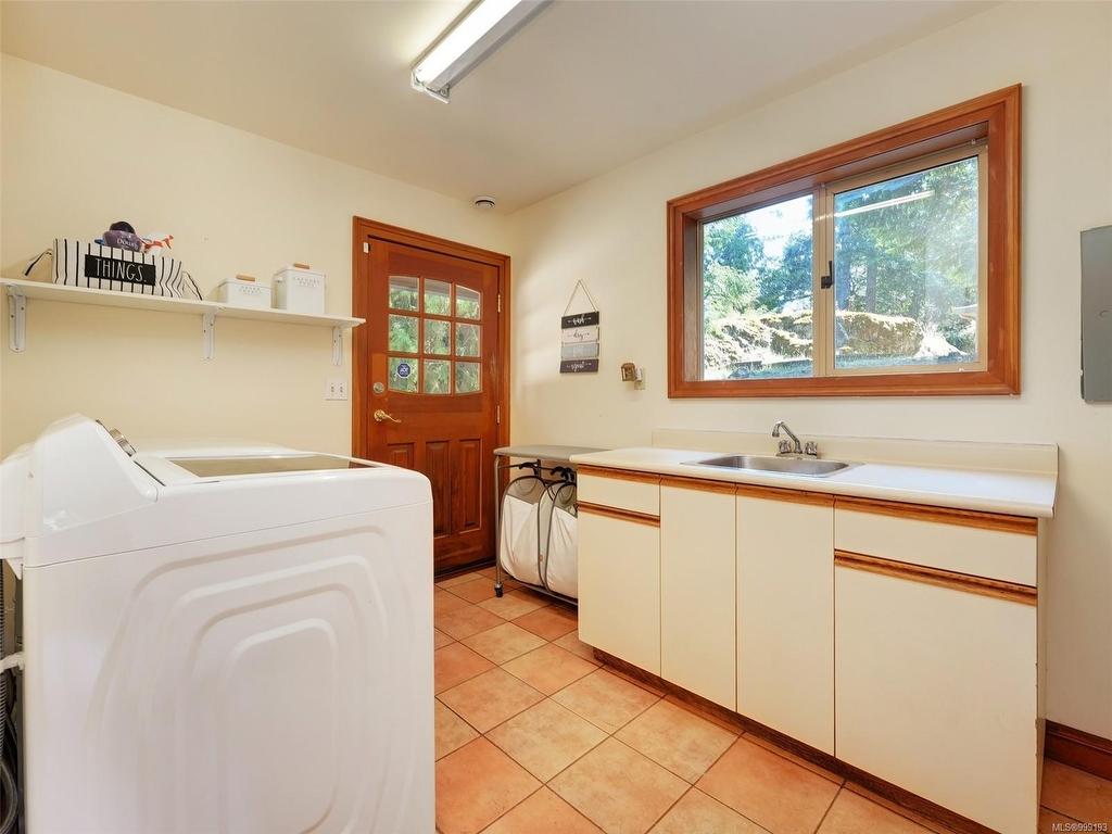 









2187


Henlyn

Dr,
Sooke,




BC
V9Z 0N5

